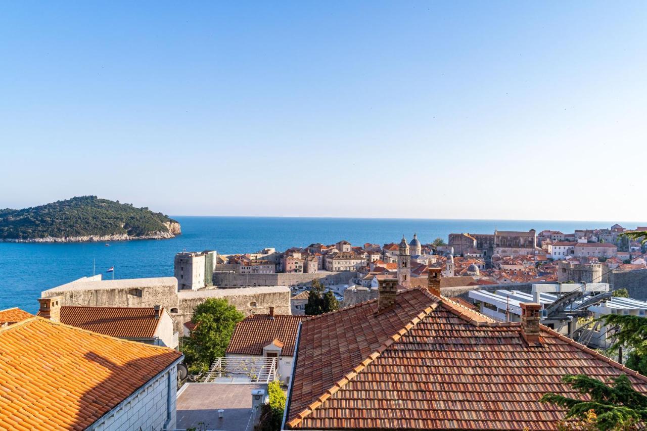 Sea View Magnolia Apartment